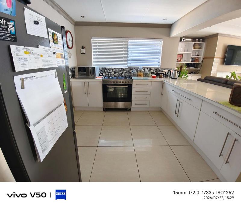 3 Bedroom Property for Sale in Reebok Western Cape
